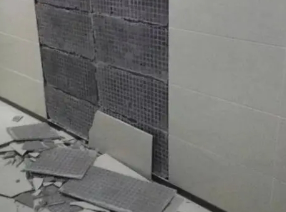 沁水瓷砖空鼓维修公司分享下沁水墙砖松动维修的知识